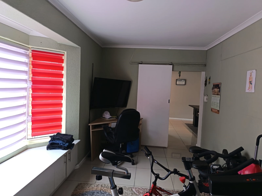 3 Bedroom Property for Sale in Summerstrand Eastern Cape